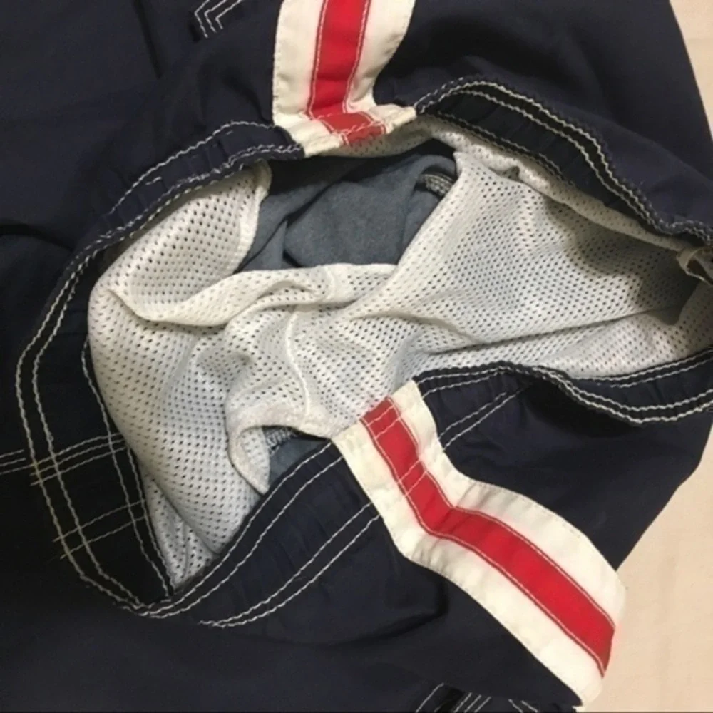 Old Navy Boys size small 6/7 swim trunks